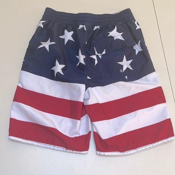 ❤️ 🆕 OLD NAVY American Flag Swim Shorts Size XL - Picture 4 of 4
